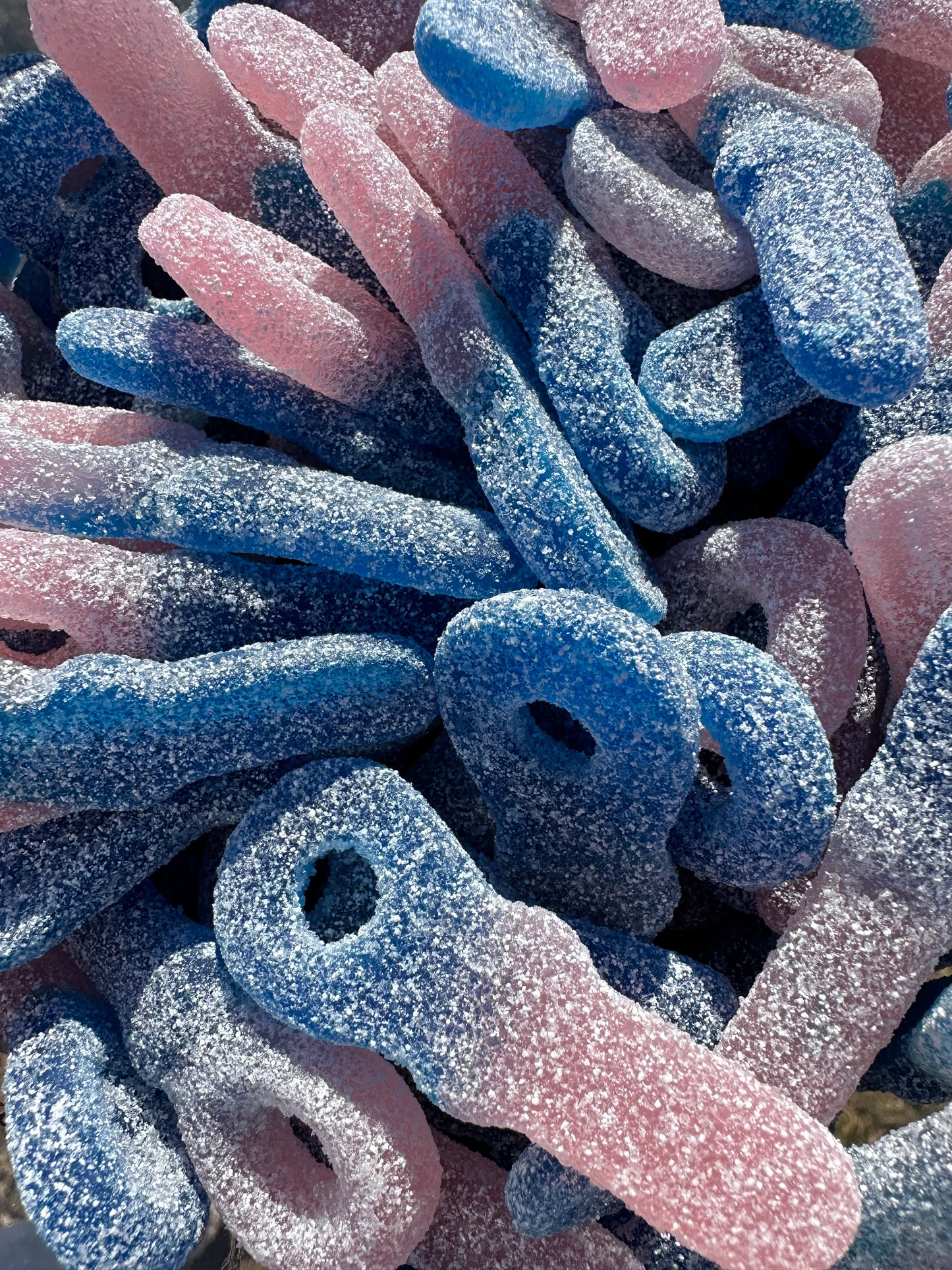 -4oz Sour bubblegum pacifiers (V)