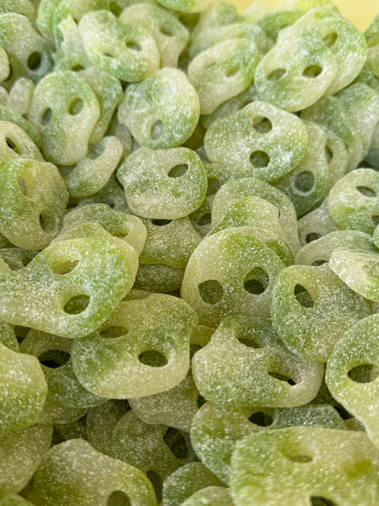 -4oz Green Apple Skulls