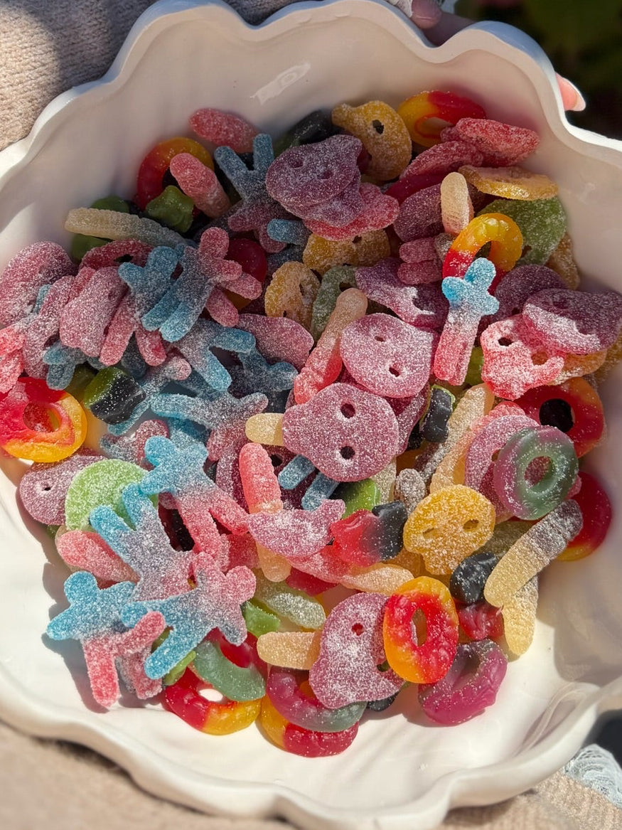 -* 1lb spooky mix