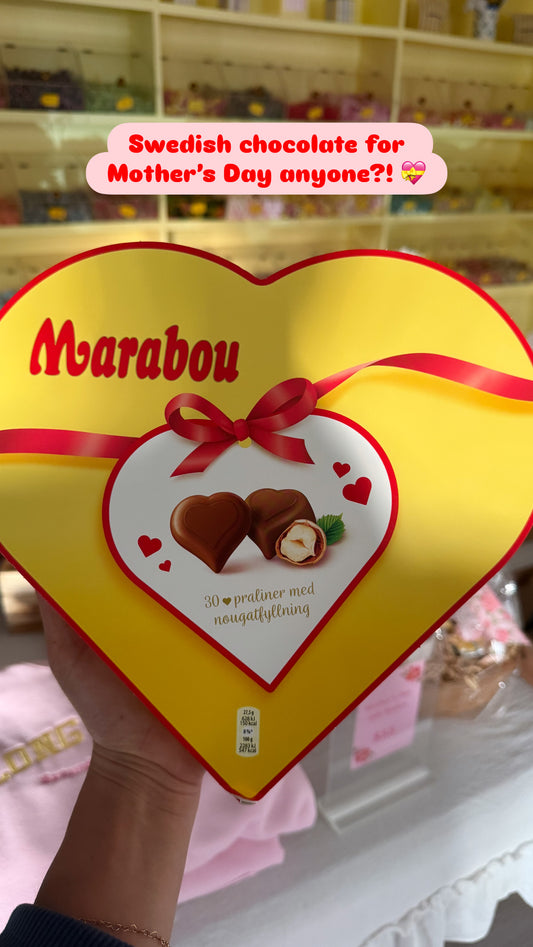 Heart chocolate box
